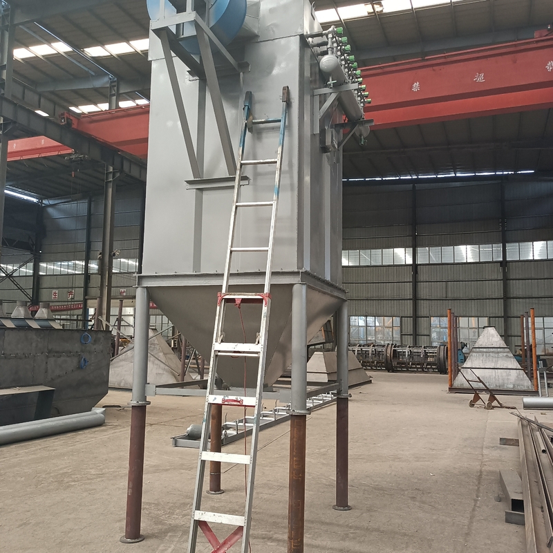 Filtro industriale a maniche a getto d'impulso per impianto di essiccazione rotativo